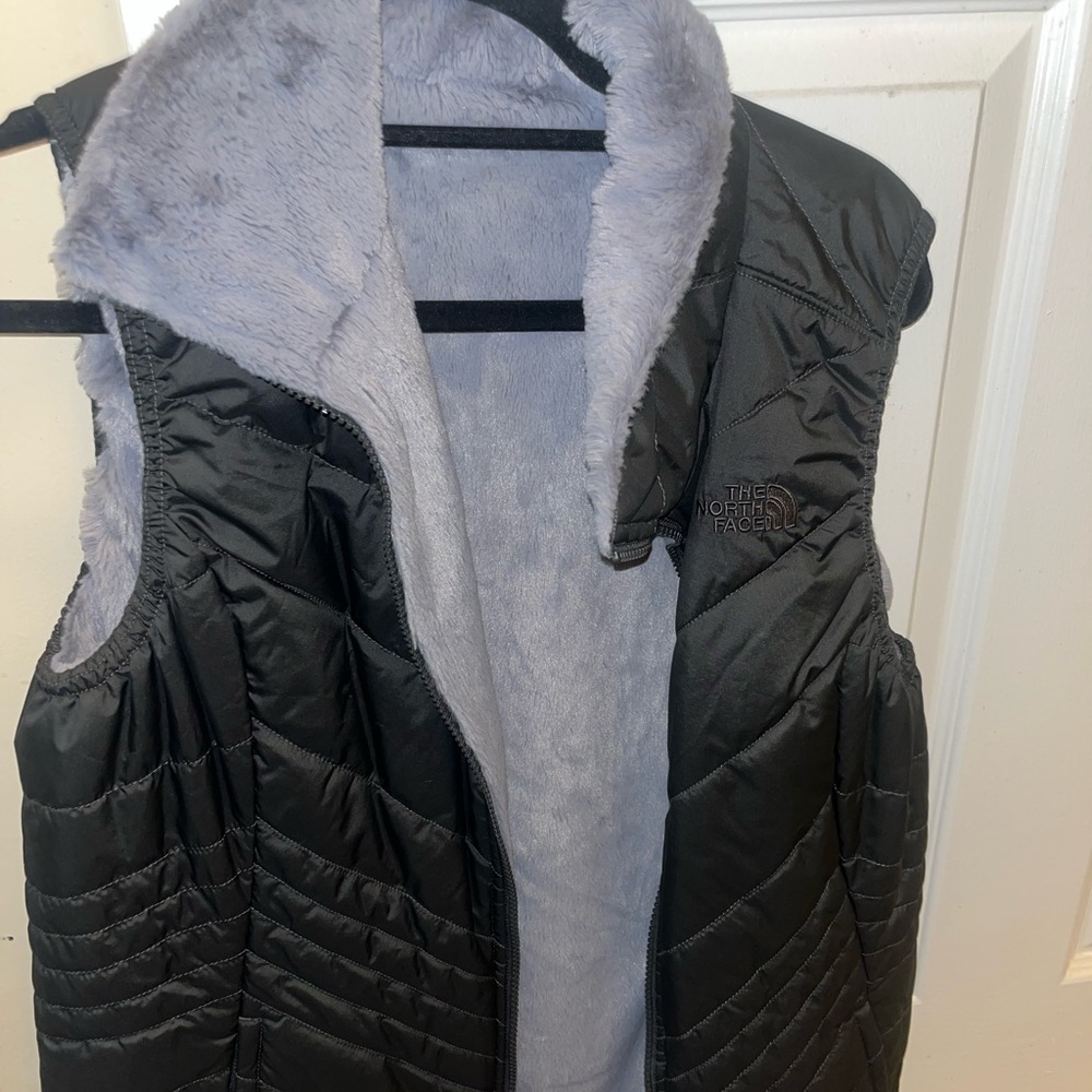 The North Face Women's Black Quilted Vest with Gray Lining